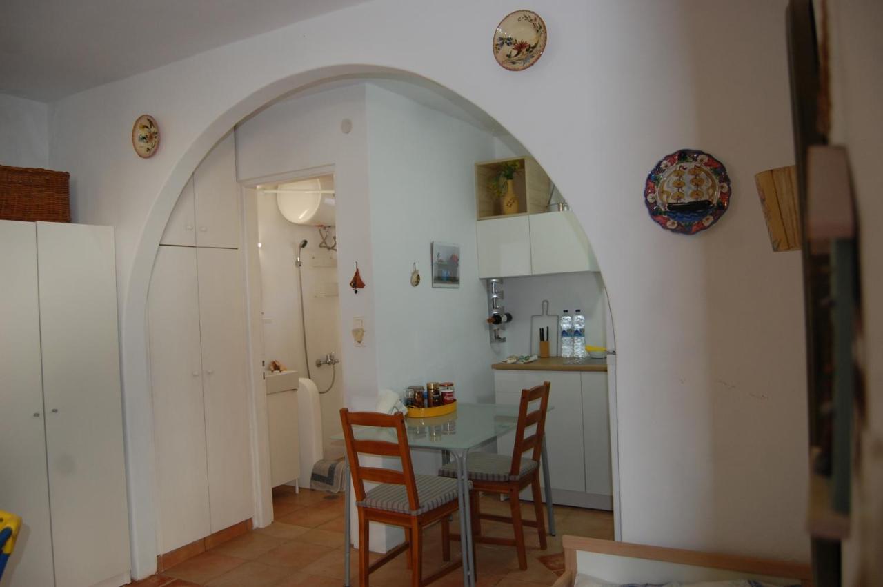 Cosy Studio In Allopronoia Sikinos Alopronia Exterior foto